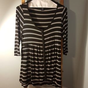 Torrid Plus Size knit shirt